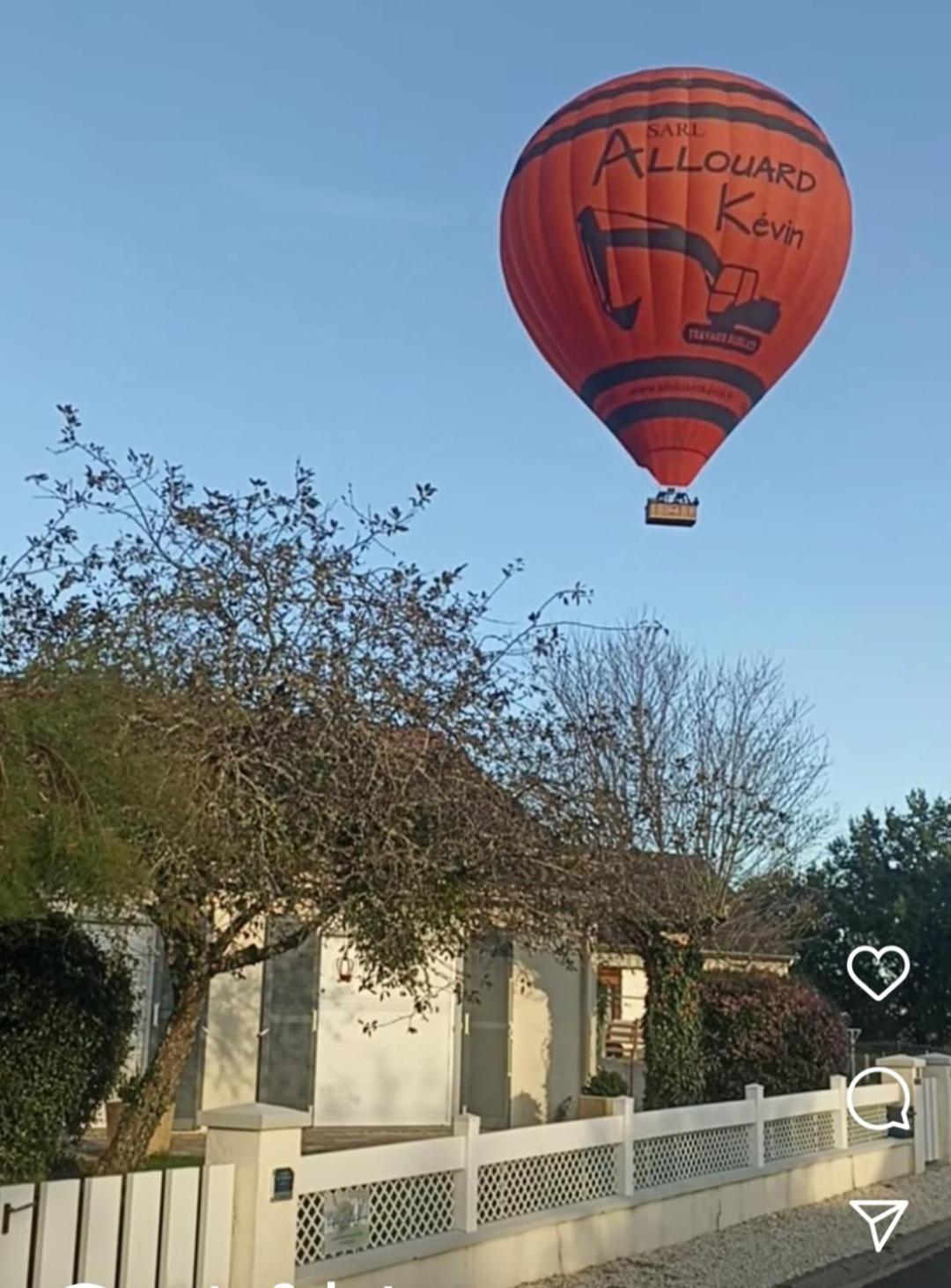 אונזה Entre 2 Chateaux מראה חיצוני תמונה